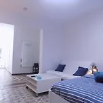 Maison Lydie - Meuble De 3 Etoiles 아파트 *