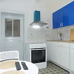 Maison Lydie - Meuble De 3 Etoiles 아파트