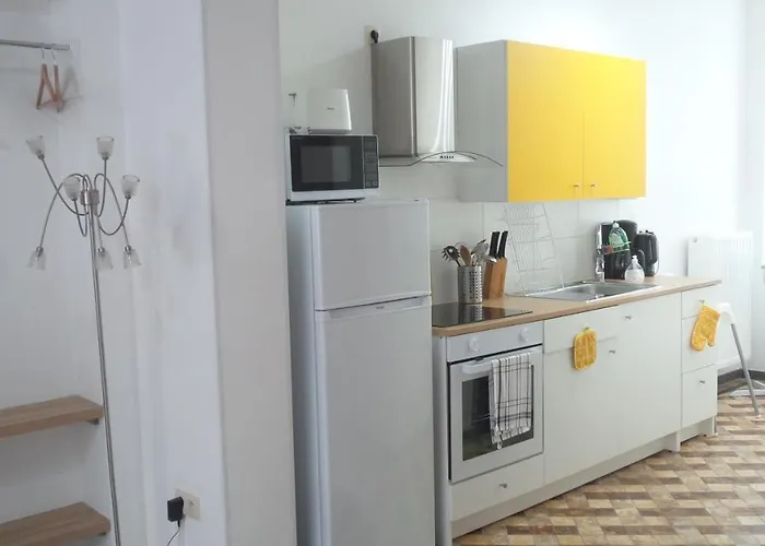 Appartamento Maison Lydie - Meublé De 3 étoiles Charleroi