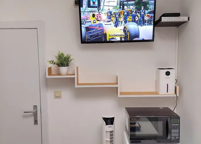 Maison Lydie - Meublé De 3 étoiles Appartamento Charleroi