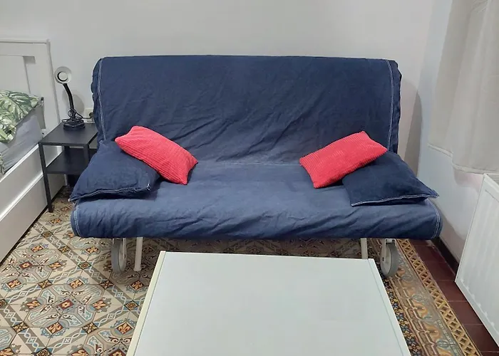 Maison Lydie - Meublé De 3 étoiles Charleroi