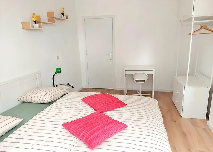 Maison Lydie - Meuble De 3 Etoiles * Charleroi