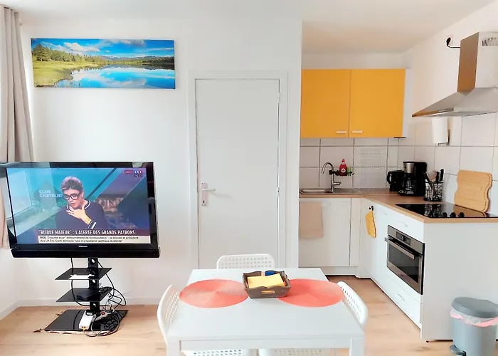 Appartamento Maison Lydie - Meublé De 3 étoiles Charleroi