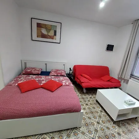 Maison Lydie - Meuble De 3 Etoiles Apartment Charleroi